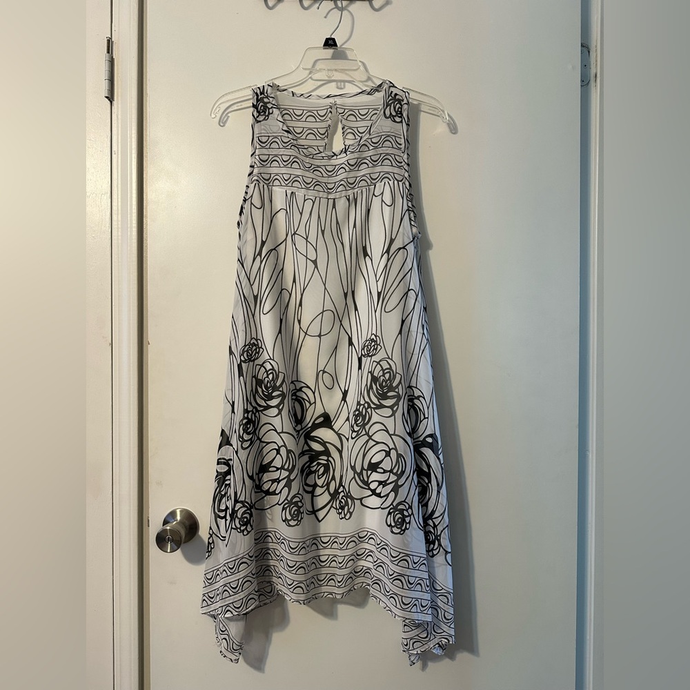 Signature by Robbie Bee Monochrome Swirl Dress